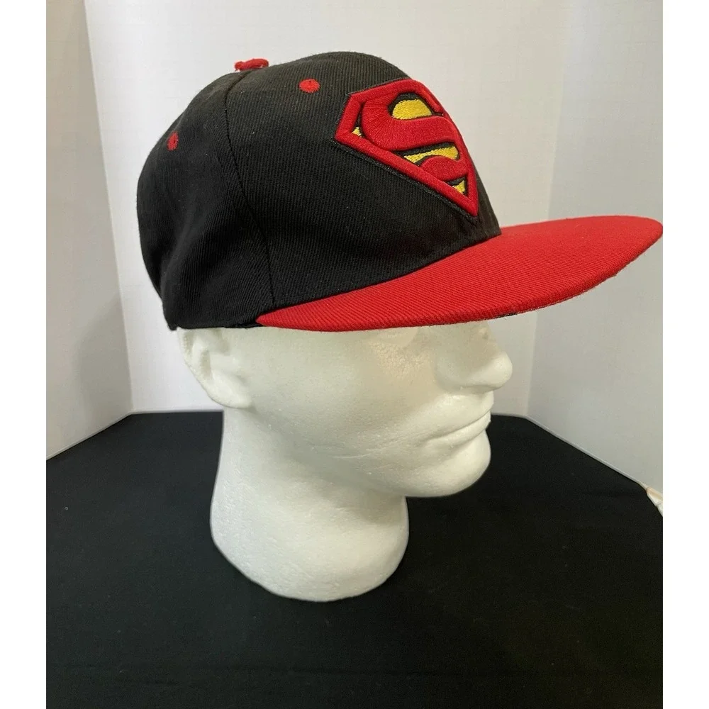 DC Comics Original Label Superman Split Logo Snapback Cap Hat Black w/ Red Brim